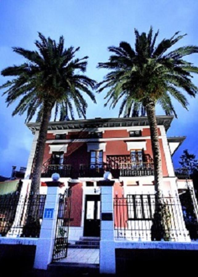 Hotel Casa De Indianos Don Tomas Nueva De Llanes Kültér fotó
